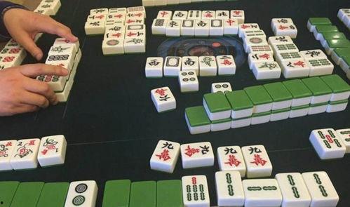 娱乐吃瓜酱打麻将视频,趣味横生，揭秘麻将魅力