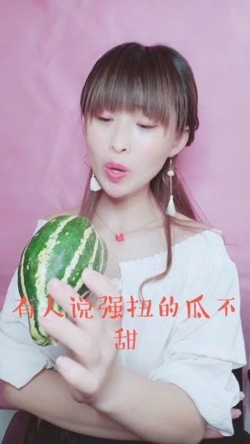 娱乐吃瓜酱喜欢就要珍惜,娱乐圈的婚姻纠葛与情感抉择