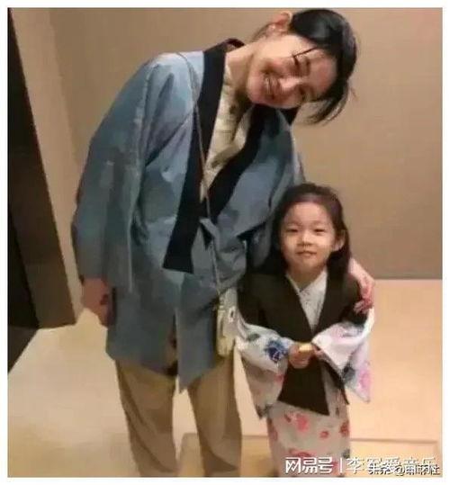 娱乐圈吃瓜爆料大神,明星恋情、婚姻风波、新剧动态大揭秘