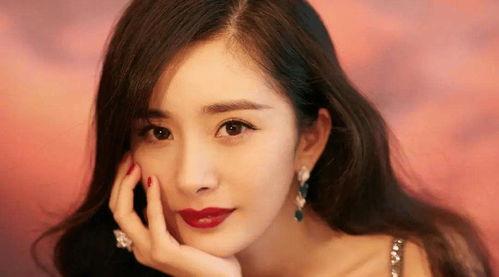 娱乐圈内吃瓜的明星,明星们如何成为吃瓜群众的新宠