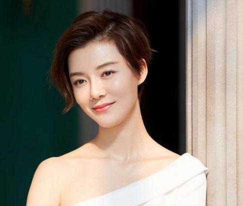 娱乐圈吃瓜女明星,揭秘那些年我们追过的吃瓜女明星