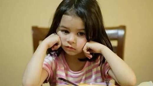 娱乐吃瓜酱妈妈维护女儿