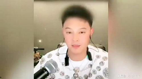 娱乐吃瓜爆料男星追富婆,男星倾心追逐，娱乐圈新瓜爆出